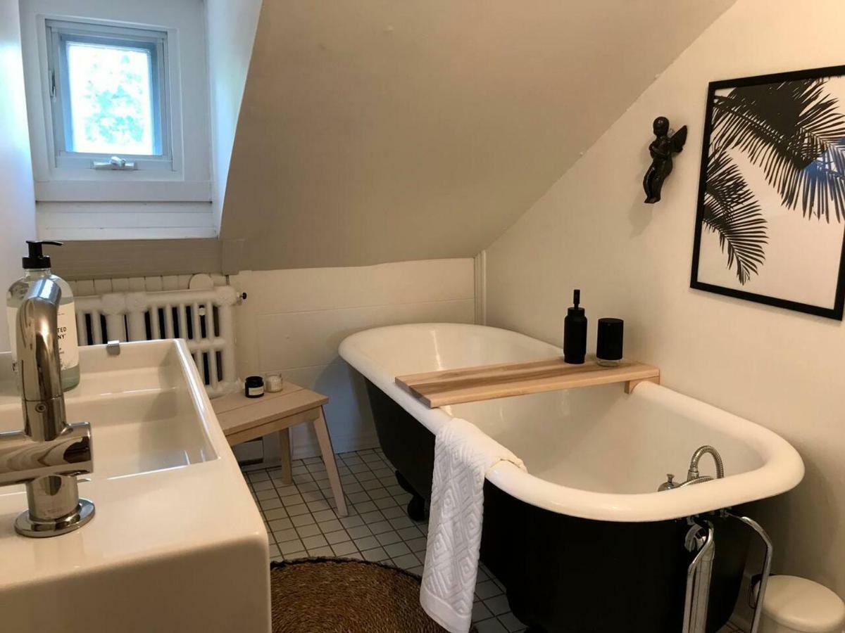 Jules & Jim Apartment มอนทรีอัล ภายนอก รูปภาพ